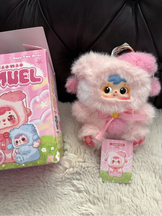 Samuel Other - Samuel Confirmed New with Box and Card Plush Charm